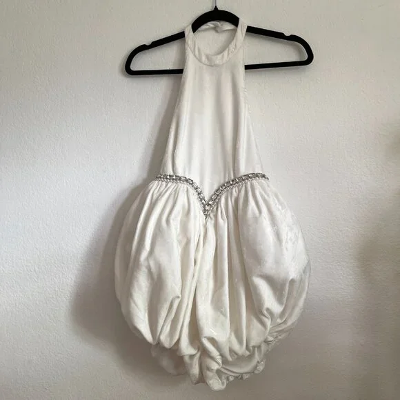 Nana Jacqueline Sienna Halter Bubble Hem Jumpsuit in White - Picture 9 of 16